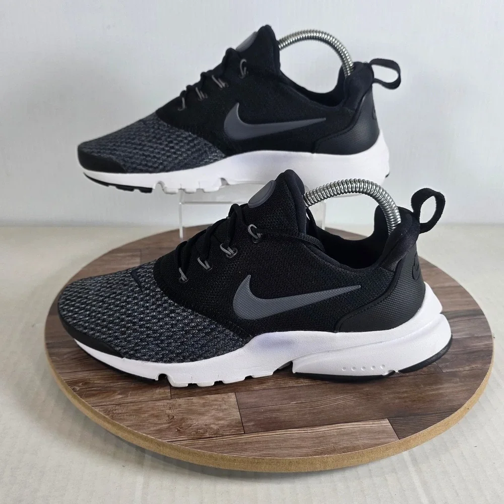 Nike Presto Fly SE GS Kids Size 6Y Black Anthracite   Running Shoes AA3060-001